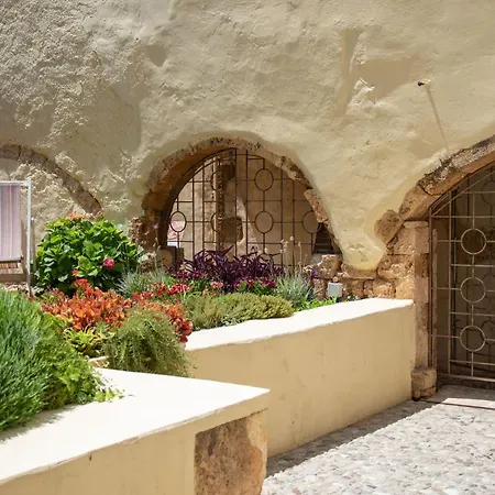 酒店 San Salvatore Monastery 3*