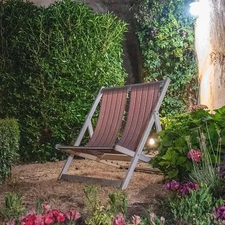 San Salvatore Monastery מלון 3*
